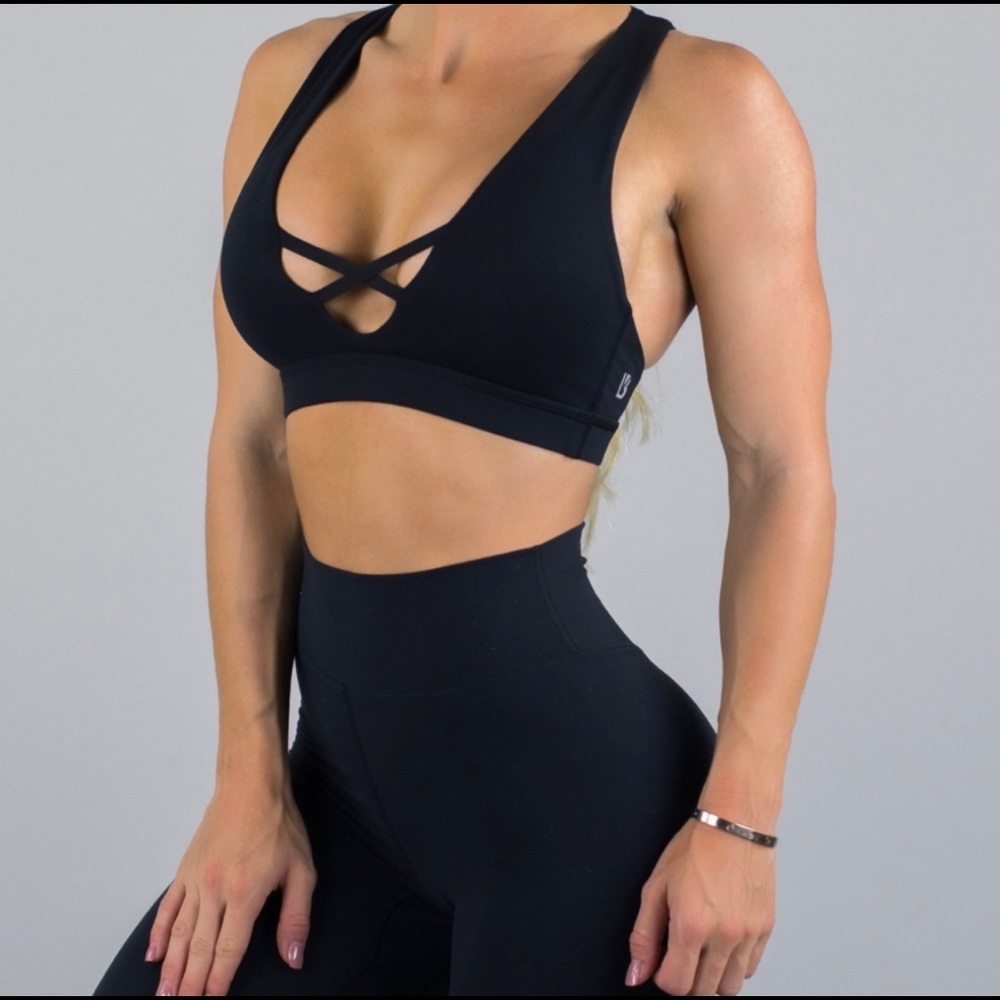 ISO BUFFBUNNY HELENA SPORTS BRA